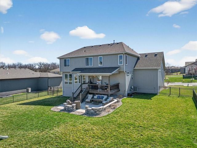 914 Rannoch Lane, Raymore, MO 64083