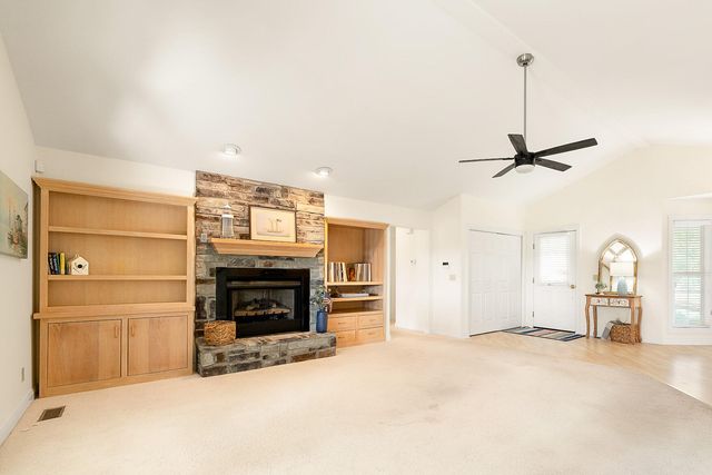 175 S Riverwood, Bronston, KY 42518