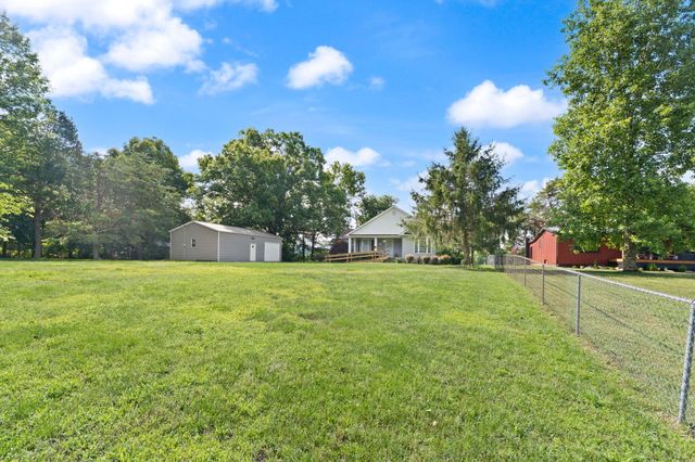 175 S Riverwood, Bronston, KY 42518