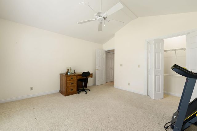 175 S Riverwood, Bronston, KY 42518