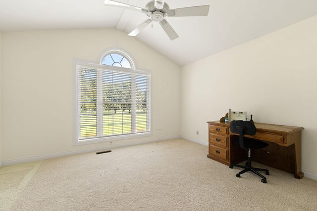 175 S Riverwood, Bronston, KY 42518