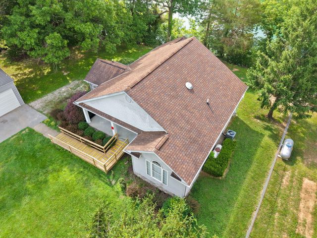 175 S Riverwood, Bronston, KY 42518