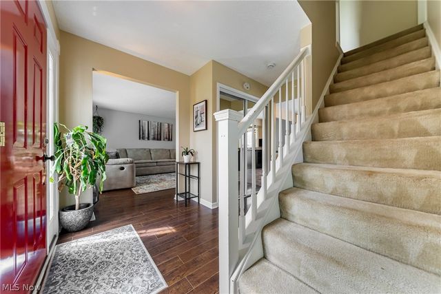 53 Charter Drive, Northfield, OH 44067
