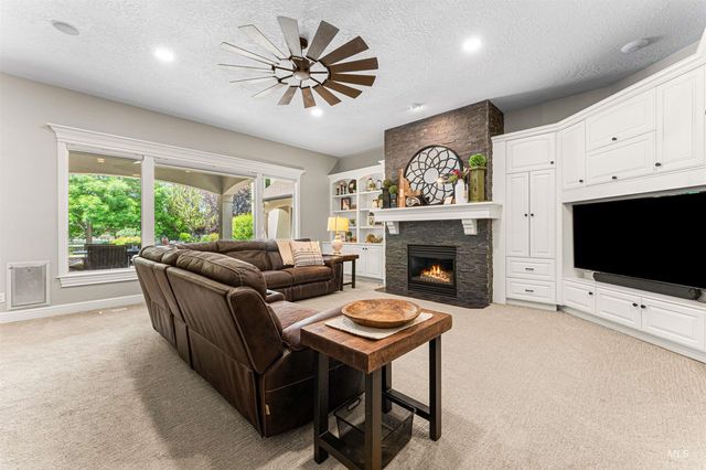 704 N White Sage Way, Eagle, ID 83616
