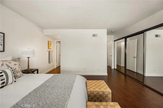 2504 E Willow 302, Signal Hill, CA 90755