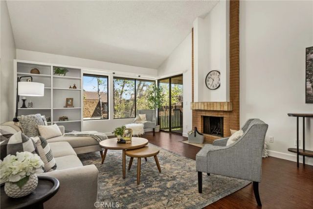 2504 E Willow 302, Signal Hill, CA 90755