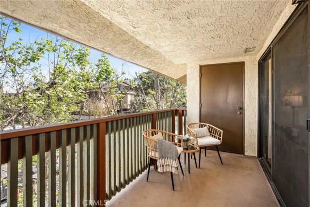 2504 E Willow 302, Signal Hill, CA 90755