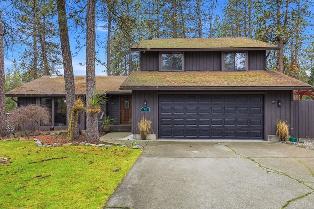 910 E TIMBERWOOD Cir, Spokane, WA 99208