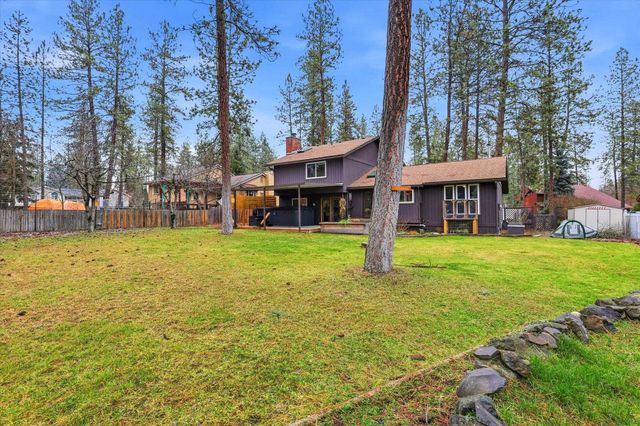 910 E TIMBERWOOD Cir, Spokane, WA 99208