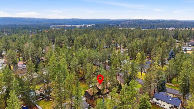 910 E TIMBERWOOD Cir, Spokane, WA 99208