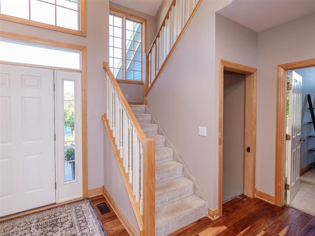22533 Vineyard Circle, Mattawan, MI 49071