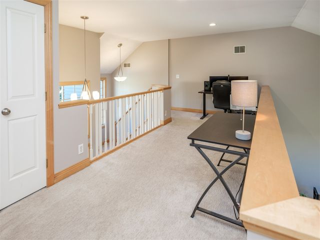 22533 Vineyard Circle, Mattawan, MI 49071