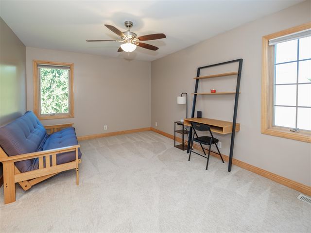 22533 Vineyard Circle, Mattawan, MI 49071