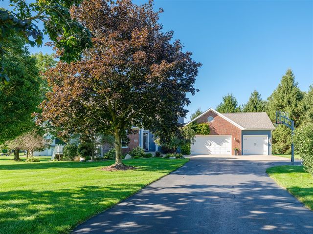 22533 Vineyard Circle, Mattawan, MI 49071