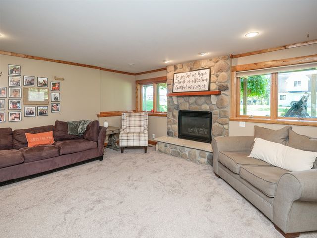 22533 Vineyard Circle, Mattawan, MI 49071