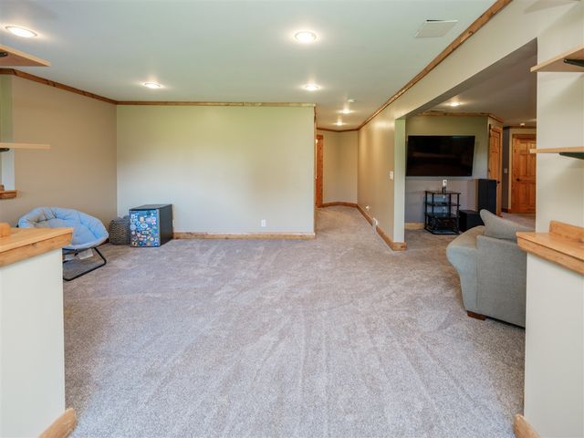 22533 Vineyard Circle, Mattawan, MI 49071