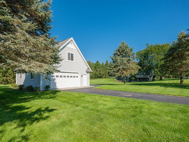 22533 Vineyard Circle, Mattawan, MI 49071
