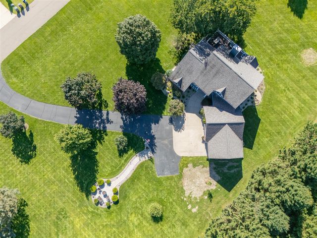 22533 Vineyard Circle, Mattawan, MI 49071