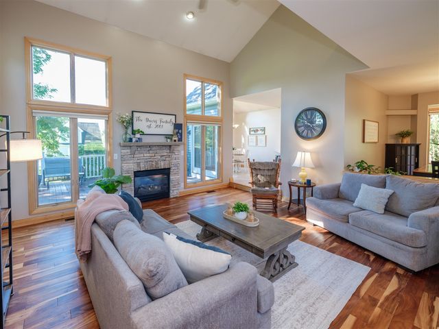 22533 Vineyard Circle, Mattawan, MI 49071