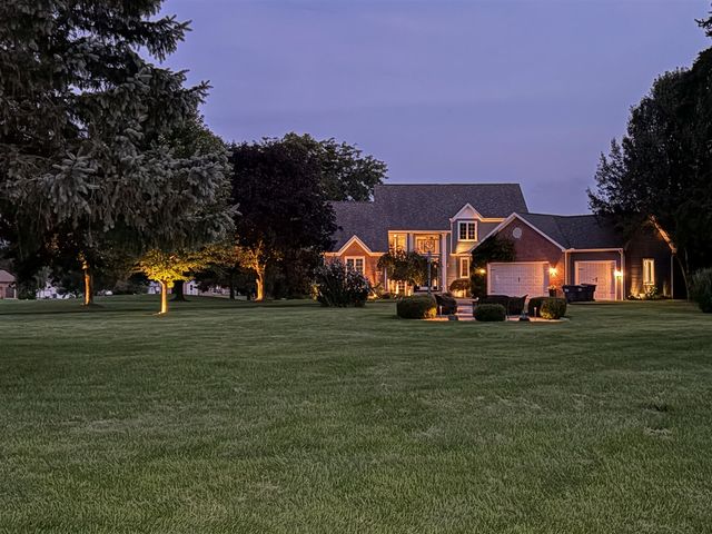 22533 Vineyard Circle, Mattawan, MI 49071