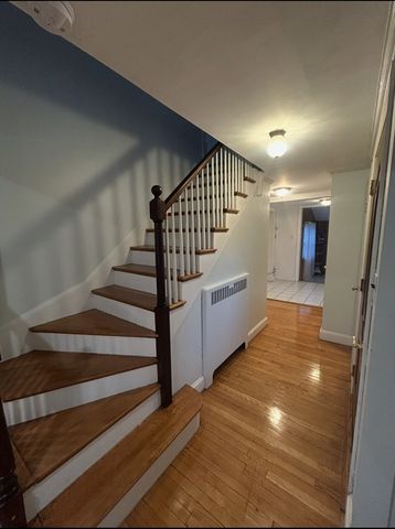 632 West Roxbury Parkway, Boston, MA 02135