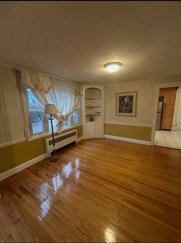 632 West Roxbury Parkway, Boston, MA 02135