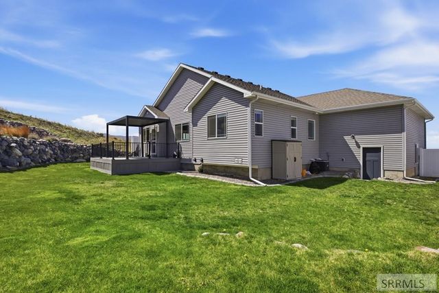 1099 Dolostone, Pocatello, ID 83201