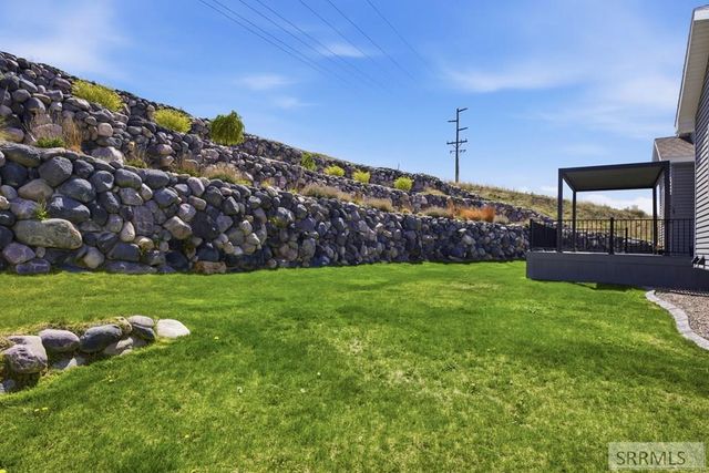 1099 Dolostone, Pocatello, ID 83201