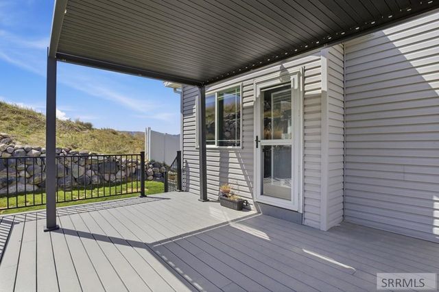 1099 Dolostone, Pocatello, ID 83201