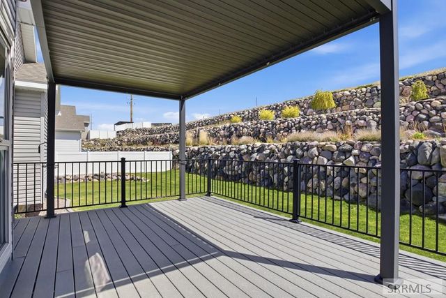 1099 Dolostone, Pocatello, ID 83201
