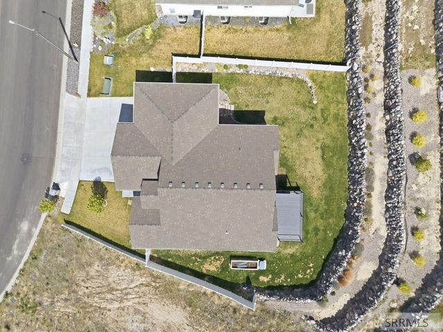 1099 Dolostone, Pocatello, ID 83201