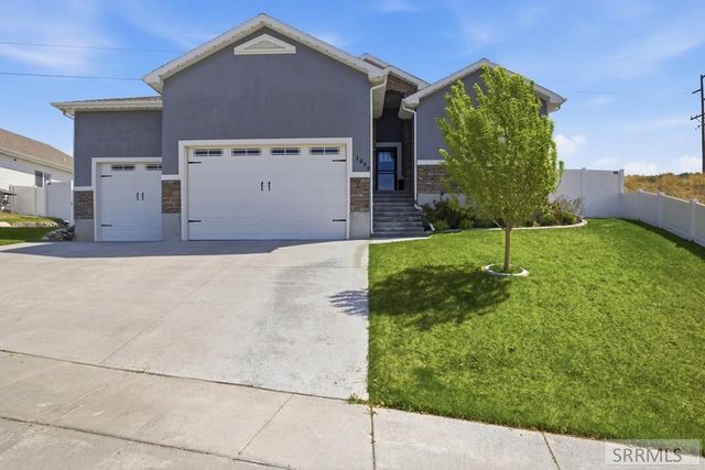 1099 Dolostone, Pocatello, ID 83201