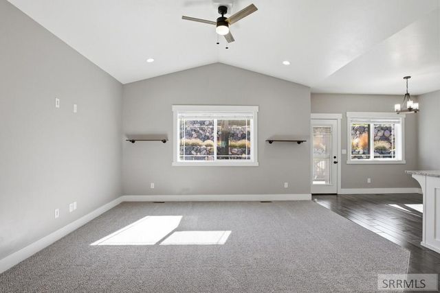 1099 Dolostone, Pocatello, ID 83201