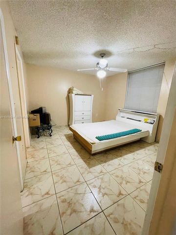 10000 NW 80th Ct 2331, Hialeah Gardens, FL 33016