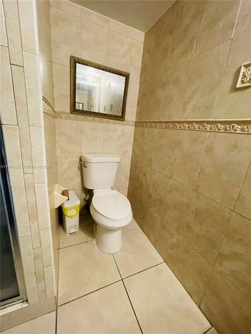 10000 NW 80th Ct 2331, Hialeah Gardens, FL 33016