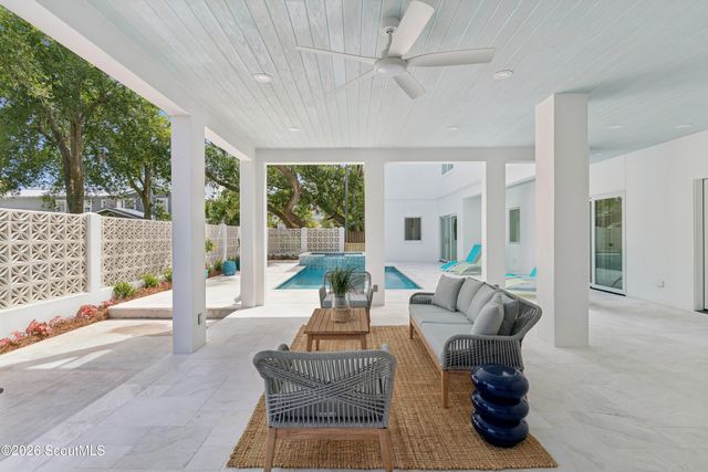4217 Fourth Street, St. Simons Island, GA 31522