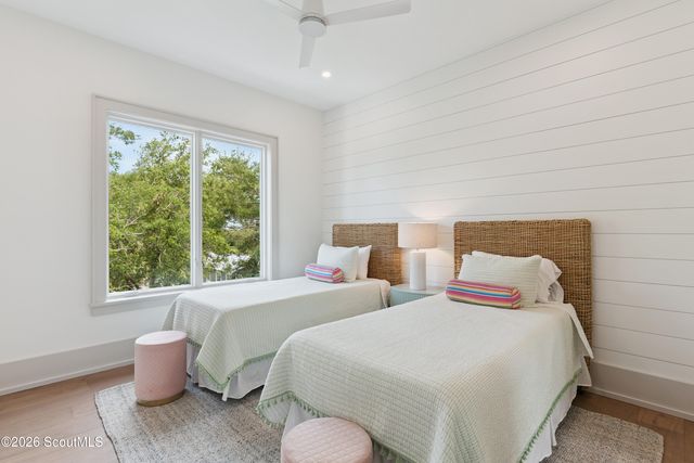 4217 Fourth Street, St. Simons Island, GA 31522
