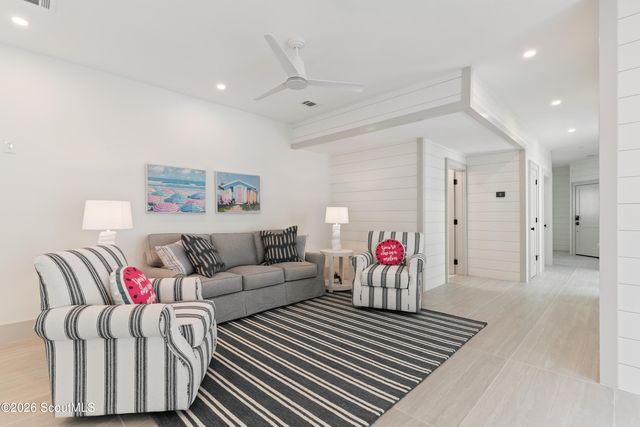 4217 Fourth Street, St. Simons Island, GA 31522