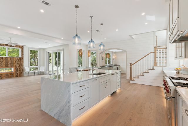 4217 Fourth Street, St. Simons Island, GA 31522