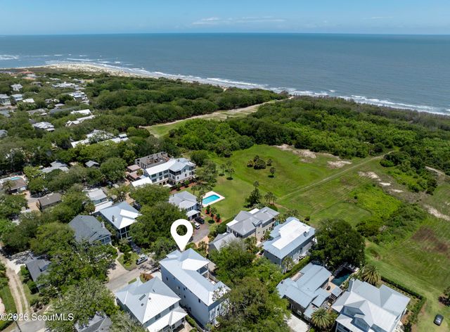 4217 Fourth Street, St. Simons Island, GA 31522