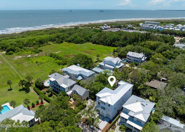 4217 Fourth Street, St. Simons Island, GA 31522