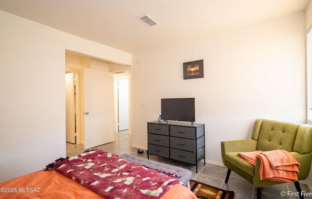 816 S Langley Ave Unit 204, Tucson, AZ 85710