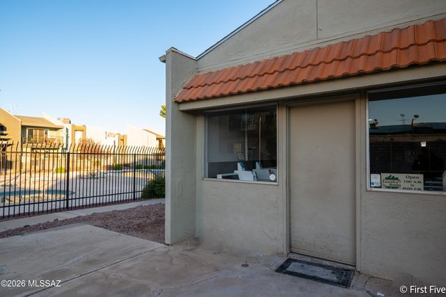 816 S Langley Ave Unit 204, Tucson, AZ 85710