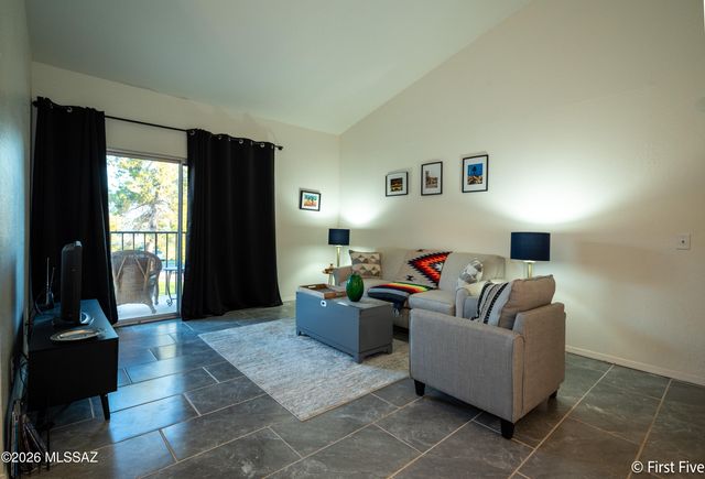816 S Langley Ave Unit 204, Tucson, AZ 85710