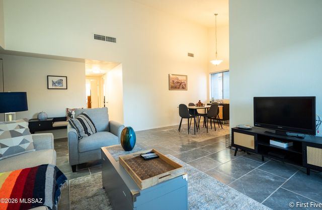 816 S Langley Ave Unit 204, Tucson, AZ 85710