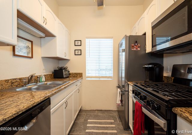 816 S Langley Ave Unit 204, Tucson, AZ 85710