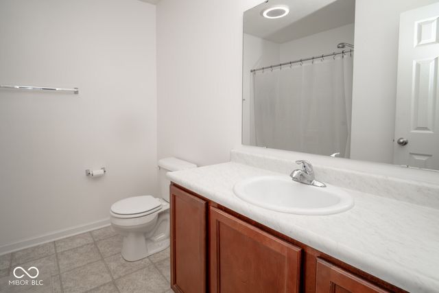 884 Starflower Trace, Greenwood, IN 46143