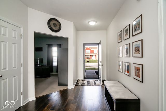 884 Starflower Trace, Greenwood, IN 46143