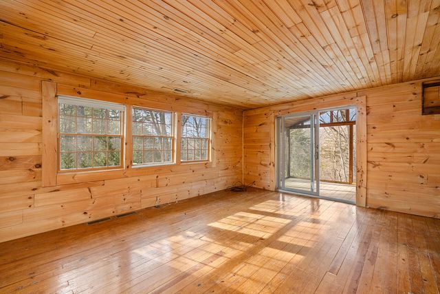 372 Cedar Hill Lane, Marshfield, MO 65706