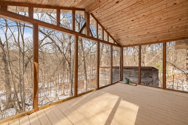 372 Cedar Hill Lane, Marshfield, MO 65706